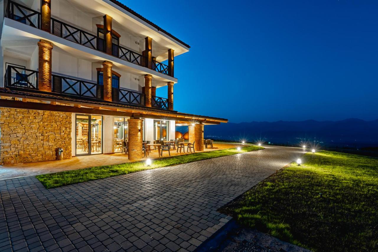 Hotel Qvevrebi Telavi Exterior photo